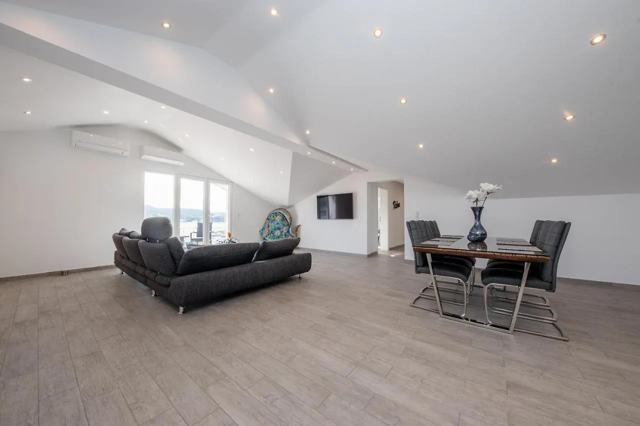 **** Ferienwohnung Auf Der Insel Rab Rab Town